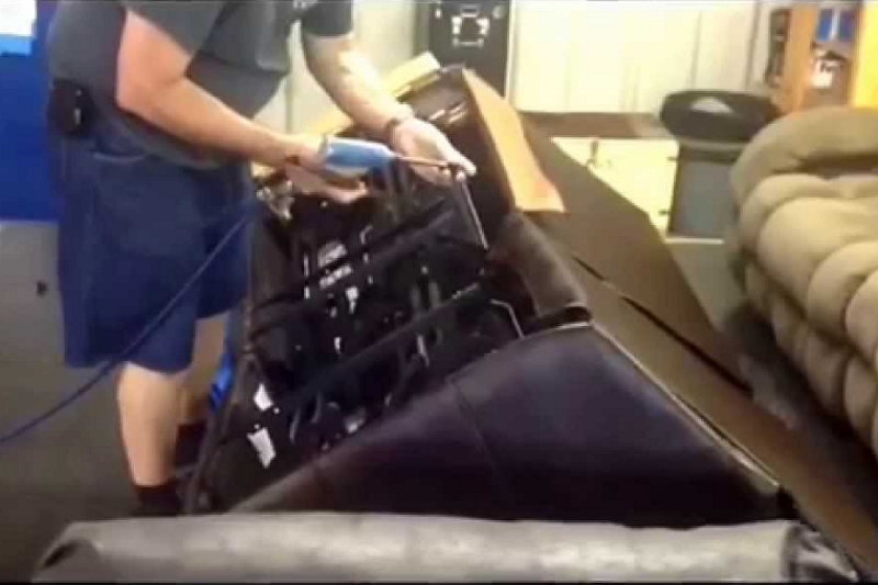 How to dismantle a sofa recliner